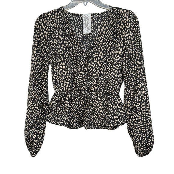Sadie & Sage Tops - Sadie & Sage XS Peplum Blouse Black White Dot Print Long Sleeve